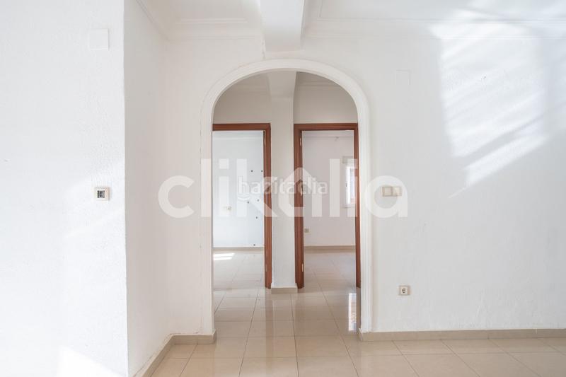 Foto 9e0979a2-a645-4843-a211-ce7c44573d42. Pis a Los Remedios Sevilla
