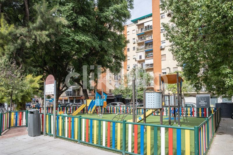 Foto b4581c7a-0e72-4b3d-ba9a-4eb10e6739d8. Pis a Los Remedios Sevilla