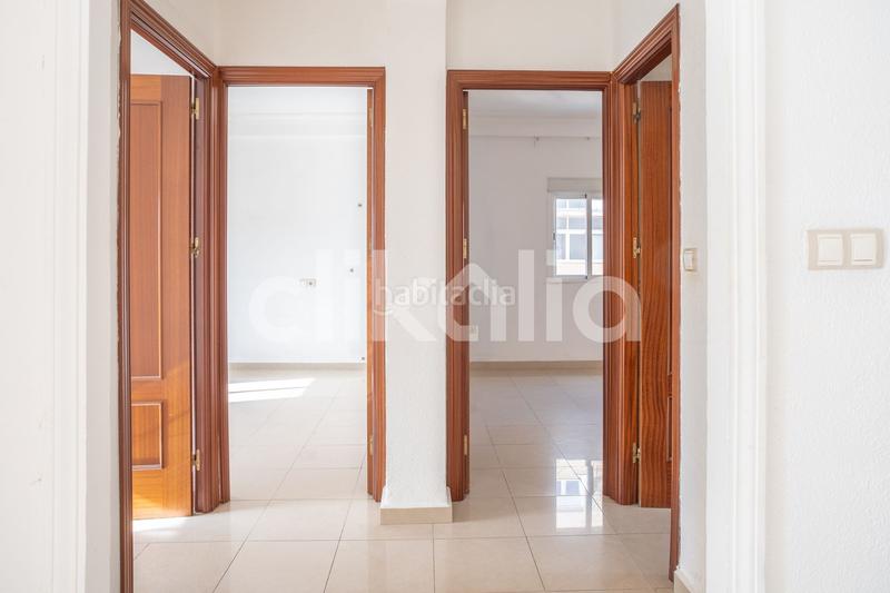 Foto b5caf791-10c1-4aea-8e49-d86638cb9f50. Pis a Los Remedios Sevilla
