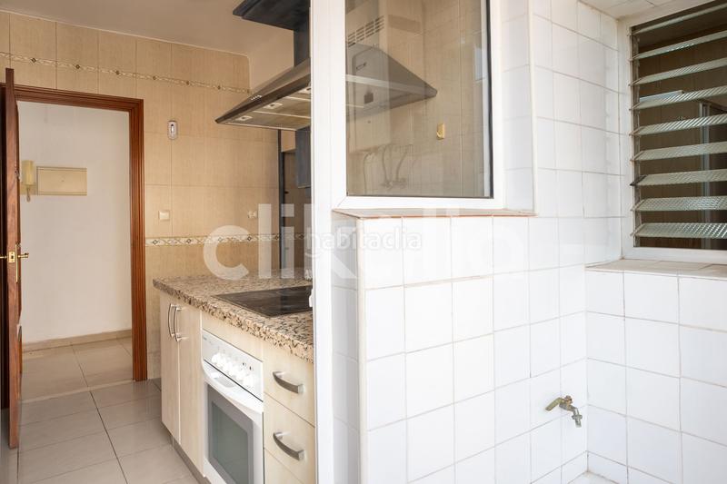 Foto c35e81dc-00c8-4802-8794-5f35b7bad13d. Pis a Los Remedios Sevilla