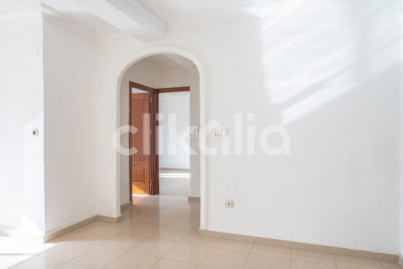 Foto cc016ddf-96ff-4e18-9584-f2f8f3158cde. Pis a Los Remedios Sevilla