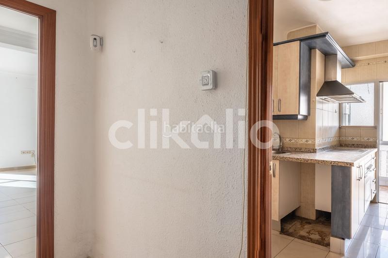 Foto ebaef093-b30c-44e9-8dad-c3fd38b04084. Pis a Los Remedios Sevilla