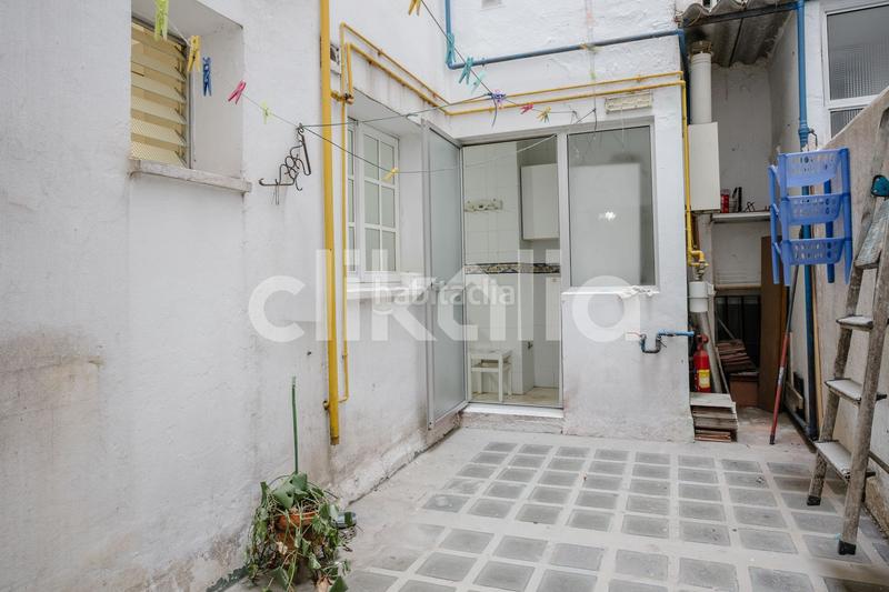 Foto f4aa3857-ad76-431d-a1cc-871c6c8fe451. Appartement dans Triana Oeste Sevilla