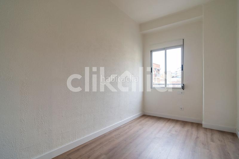 Foto 09390a90-3108-4991-8466-e13ae93f7a50. Affitto appartamento in En Corts - Doctor Waksman Valencia