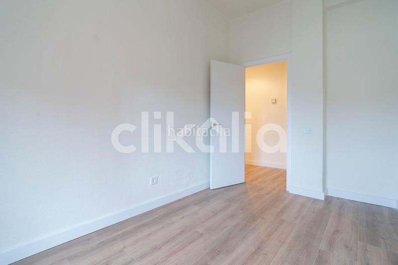 Foto 90a62a12-43ac-48c3-8612-0a4bfc961406. Affitto appartamento in En Corts - Doctor Waksman Valencia