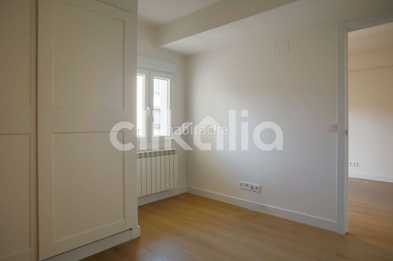 Foto 33e8d198-4a1c-4c18-be73-f48eabb54c53. Piso en Pilar Madrid