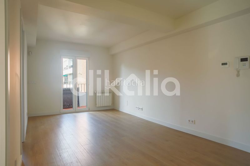 Foto 770d6a24-6d5d-40c0-99a4-de1073fd38e8. Piso en Pilar Madrid