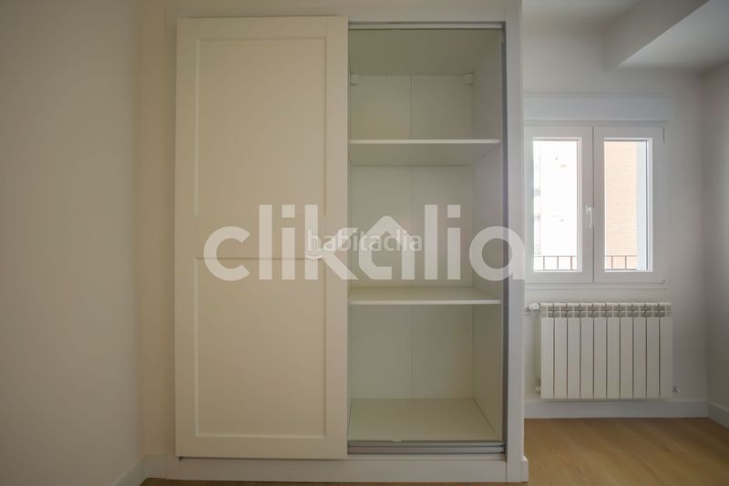 Foto fe909ab2-77ef-4b2a-8601-f3688c4060bc. Piso en Pilar Madrid