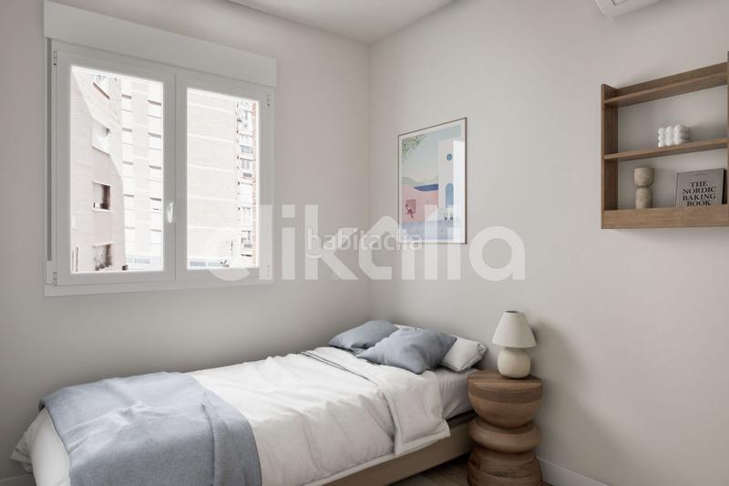 Foto df942c35-e9f5-4d89-b84f-c3ad36bfd22a. Appartamento in Parque Ayala - Jardín de la Abadía - Huelín Málaga