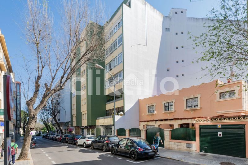 Foto 03e1860b-b498-4ba4-b7f1-04ce1c9ea6f5. Pis amb piscina a Asdrúbal - Bahía Blanca Cádiz