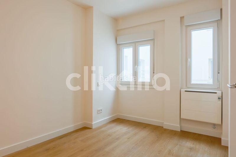 Foto 5b50efba-93d0-49ca-bc07-a9c5cf30514a. Piso en Pacífico Madrid