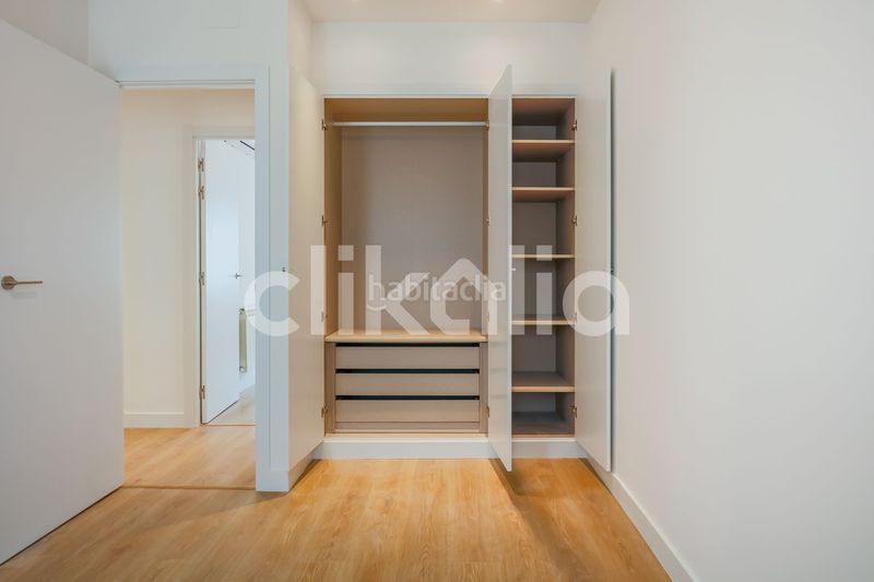 Foto 7b39a33d-276c-42bf-a103-bef760d9efd1. Piso en Pacífico Madrid