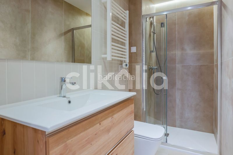 Foto a4451325-881c-4877-ba25-14615034fb93. Piso en Pacífico Madrid