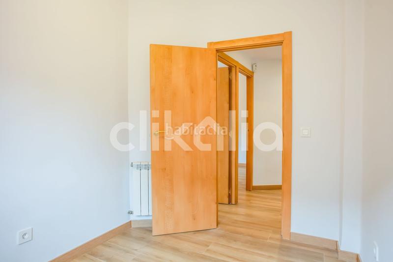 Foto 5b055f89-3916-467f-b53e-05ba71ceab27. Rent flat with heating in San Diego Madrid