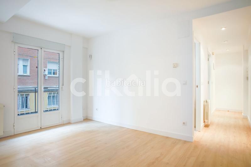 Foto 4a2befd8-e94c-4109-9ce7-b7b8c9dd25e3. Location appartement avec chauffage dans Vista Alegre Madrid