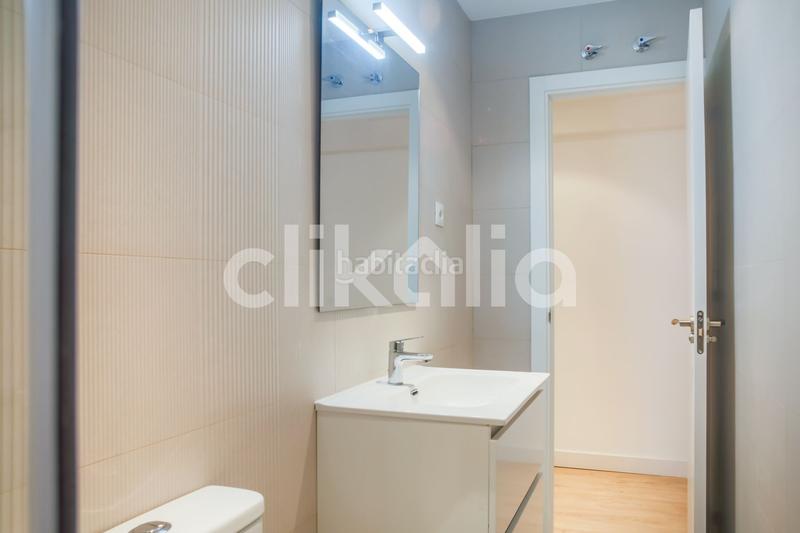 Foto c1afe669-4f10-46bb-a17c-ac4651febee7. Alquiler piso en Vista Alegre Madrid