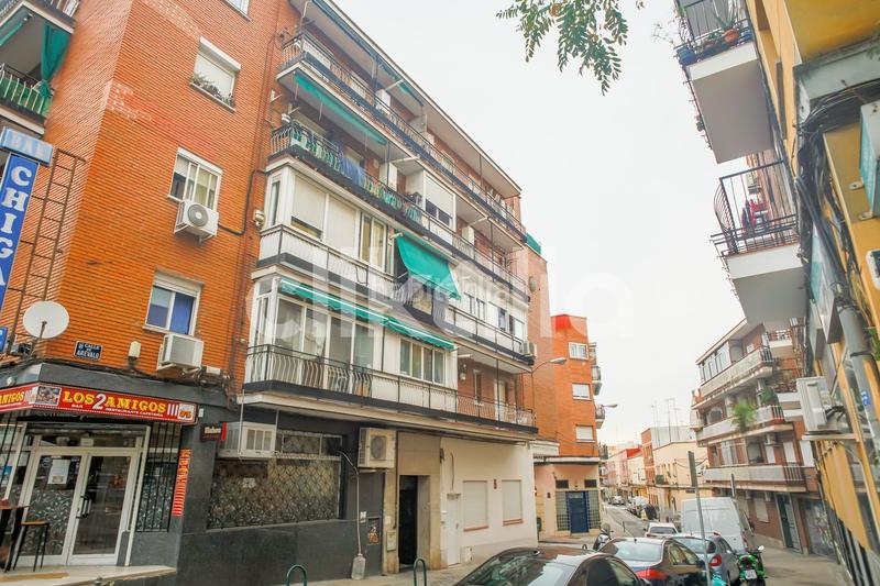 Foto d8026c3f-3a26-4c3b-a47d-e6a36c8635fd. Alquiler piso en Vista Alegre Madrid