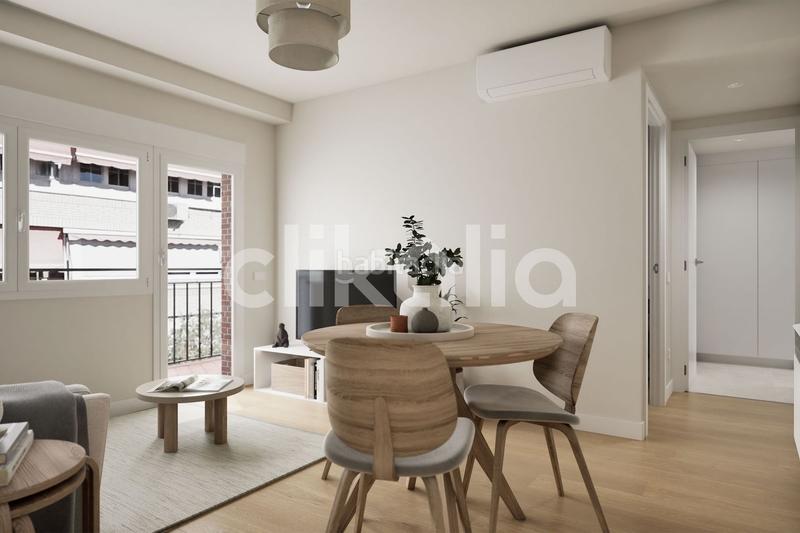 Foto d0d475fc-6e31-4886-82d1-7a8c2f0baad3. Etagenwohnung mit heizung in Aluche Madrid