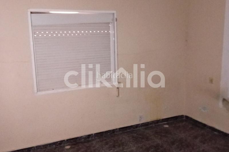 Foto 4c671f1a-6928-49b1-a6ff-f024b14d0cf5. Haus mit heizung in La Chanca - Pescadería Almería