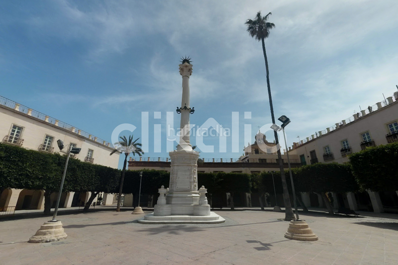 Foto e06b2378-35e7-4d92-b2bc-dcecfcebb15e. Haus mit heizung in La Chanca - Pescadería Almería