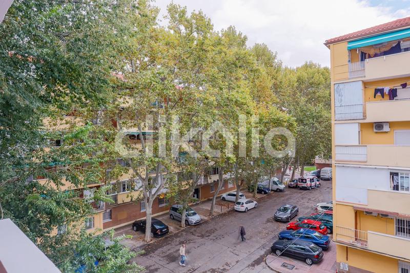 Foto 6549978c-3588-4a3d-9b5f-e8a4288a37ce. Lloguer pis amb calefacció a Reyes Católicos Alcalá de Henares