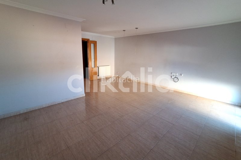 Foto 1502e61a-33fb-4341-8997-4a195dfe5872. Casa amb calefacció aparcament a Centre-Zona Alta Alcoi