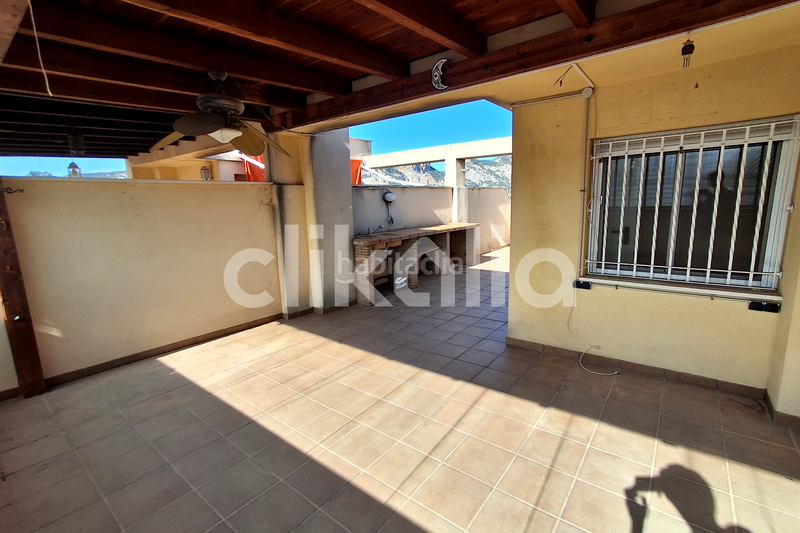 Foto ad20438f-3f32-47c8-8e60-9abb87f37e1a. Casa amb calefacció aparcament a Centre-Zona Alta Alcoi