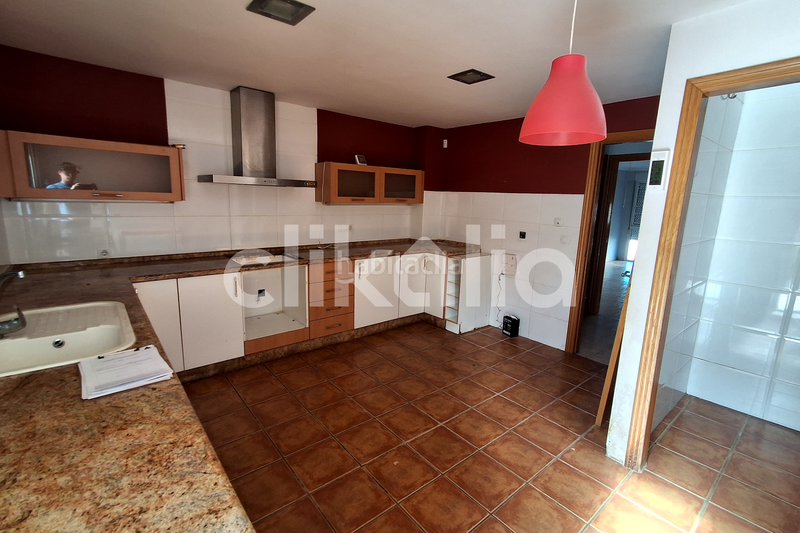 Foto bcf1efd9-1490-4969-8907-5595eb29fb96. Casa amb calefacció aparcament a Centre-Zona Alta Alcoi