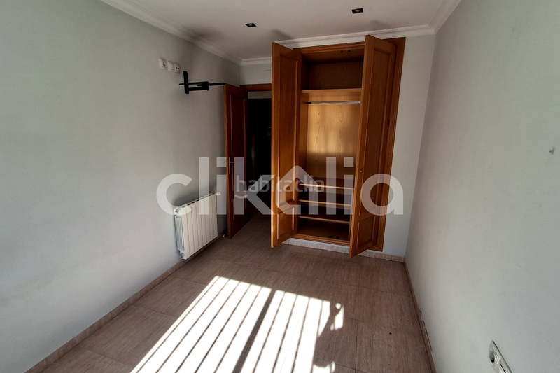 Foto 334515cf-0c45-46a3-b889-e4b5657f7899. House with heating parking in Centre-Zona Alta Alcoi