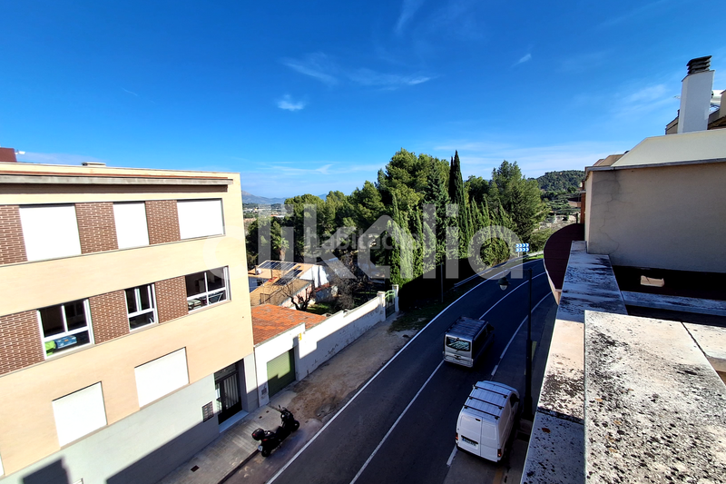 Foto 3ed6fad2-fd58-421b-b773-8b9dff275b4f. House with heating parking in Centre-Zona Alta Alcoi