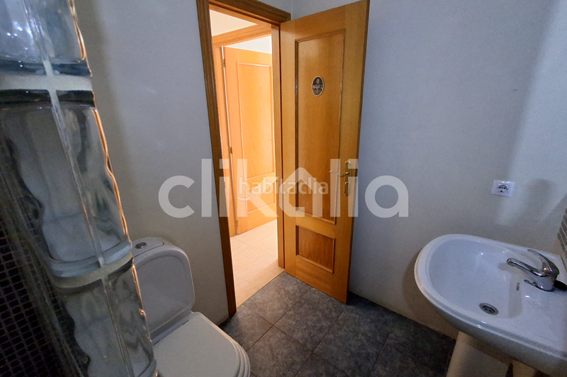 Foto 6ddcc40d-d326-47e9-ba4b-55ca5e3da313. House with heating parking in Centre-Zona Alta Alcoi