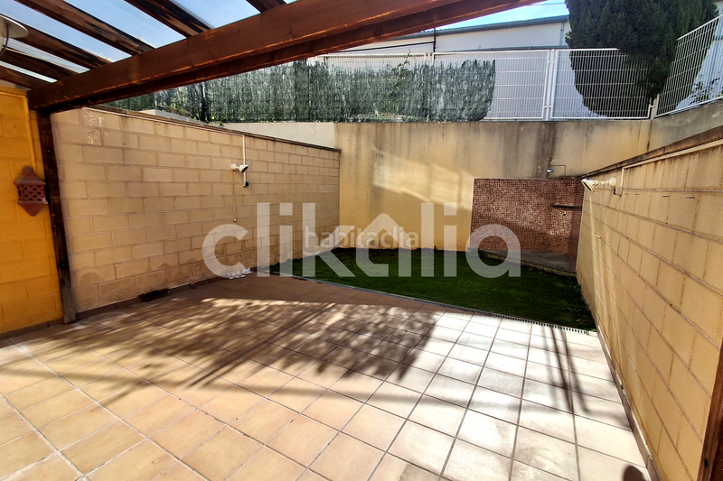 Foto b5c1ffe4-78ab-4a2a-a6a4-3a5368e12625. House with heating parking in Centre-Zona Alta Alcoi