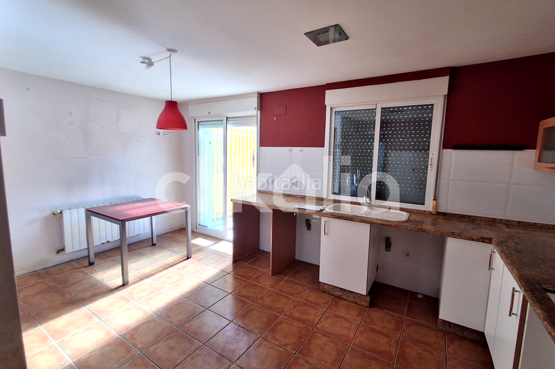Foto fafdd744-2800-49ac-9d77-c7af8eca3c82. House with heating parking in Centre-Zona Alta Alcoi