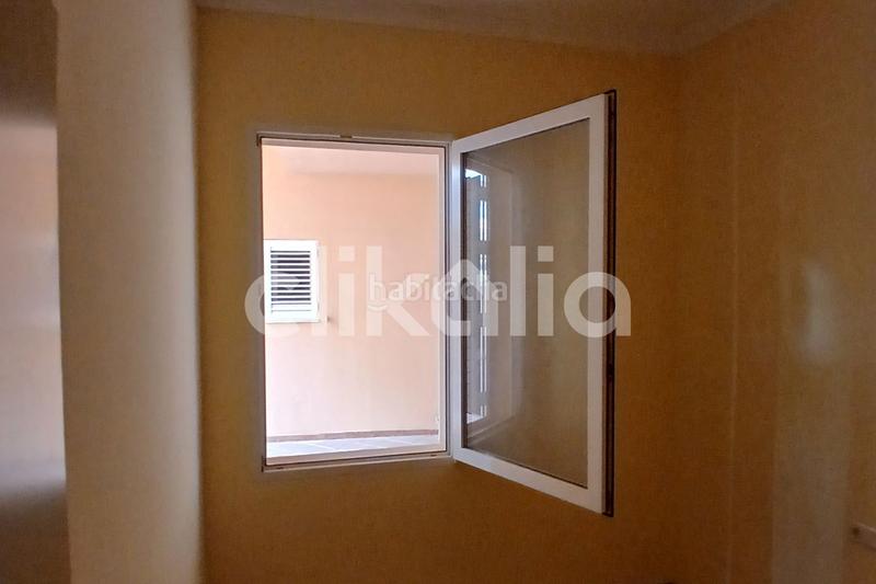 Foto 3909a8c4-27de-4548-a8af-6cf87c28b9ef. Pis amb calefacció aparcament piscina a Camino de los Neveros - Serrallo Granada