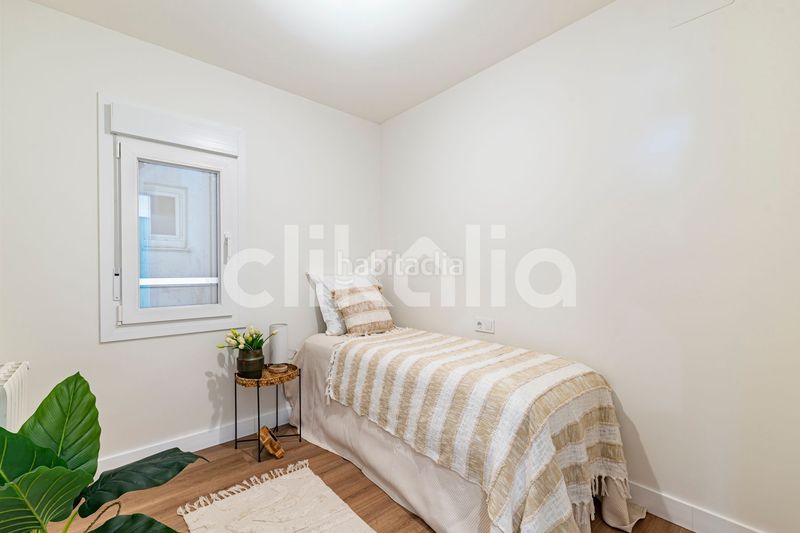 Foto dfa7ca05-4473-44f5-a34c-421d02f5211b. Flat with heating in Fort Pienc Barcelona