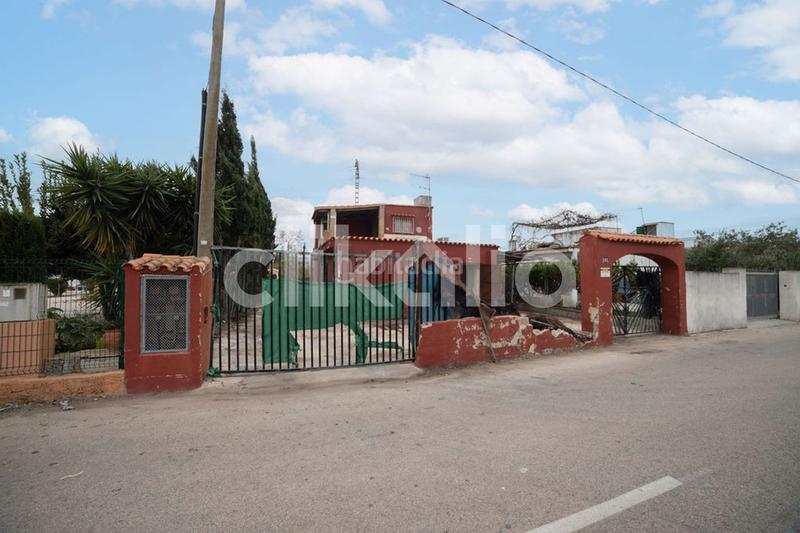 Foto c9c6a45f-baeb-41fa-9a3f-51d6329b25f2. Casa en Oliva nova Oliva