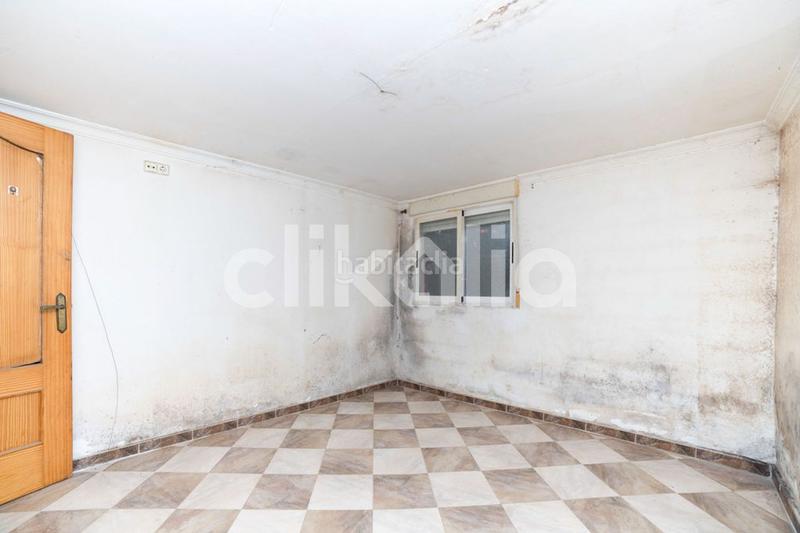 Foto e9ea3dde-0716-4751-8eda-8f9ff91b16ba. Casa en Oliva nova Oliva