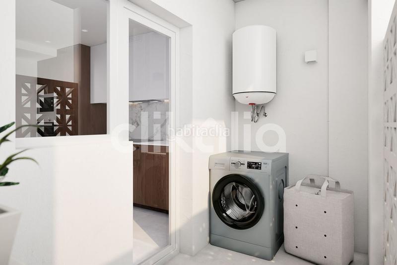 Foto a6123315-f9af-4387-a97c-64fafa7f42f7. Piso en Los Remedios Sevilla