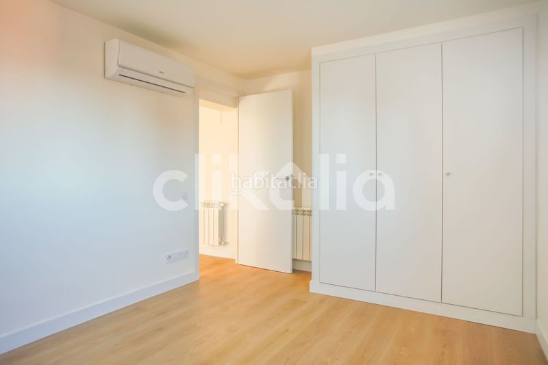 Foto 548e36df-79d4-4ba4-9611-b93cb8ec3ae3. Pis amb calefacció a Los Cármenes Madrid