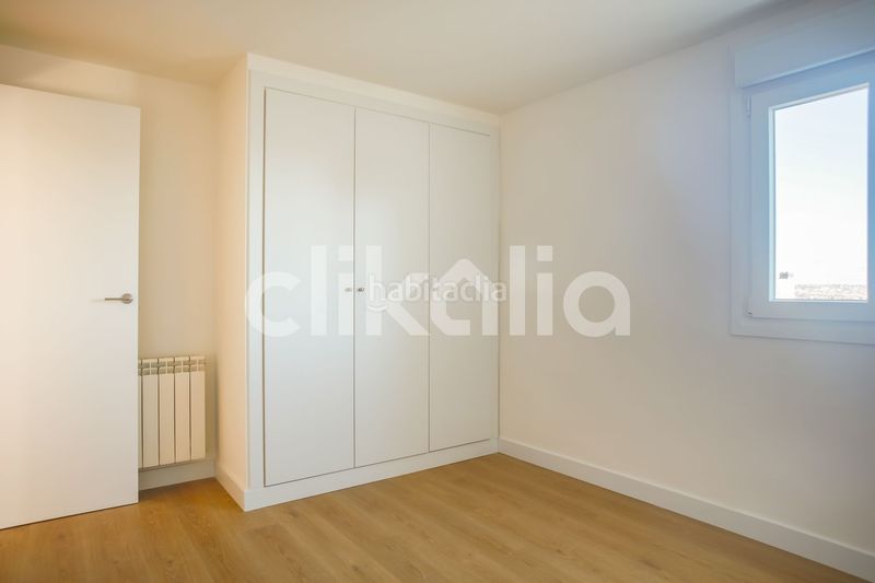 Foto c85949ca-becb-4d12-bdaa-ef523f73040a. Pis amb calefacció a Los Cármenes Madrid