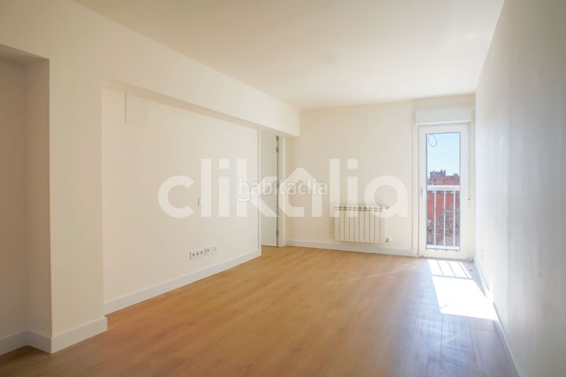 Foto f33e20ec-a993-44c5-a8a8-c9cb79e6f8d0. Pis amb calefacció a Los Cármenes Madrid