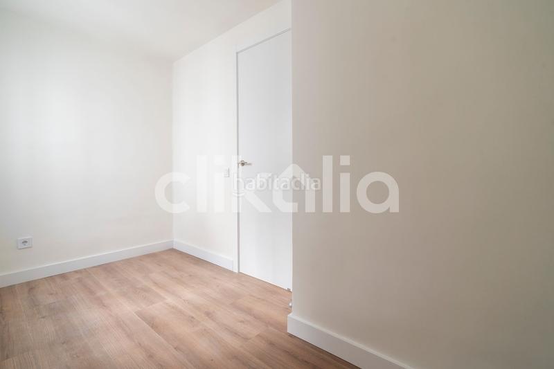 Foto e9bce643-679a-48ba-9d24-5a65abb35e9e. Alquiler piso en Aiora Valencia