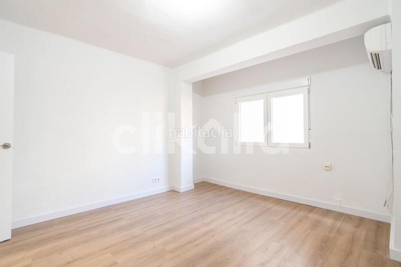 Foto 711d65dd-12f5-4e63-94ae-d69442d97587. Miete etagenwohnung in Els Orriols Valencia