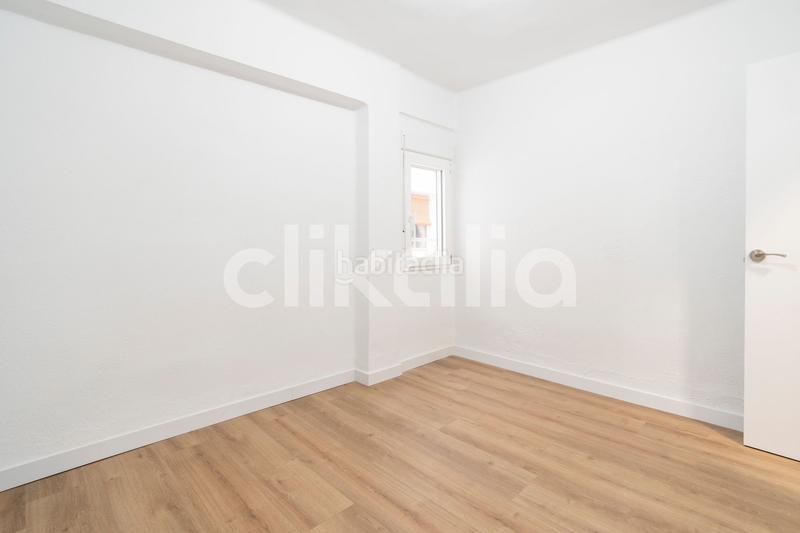 Foto c5845998-a2f6-407f-9a72-cfb7c366f6f8. Miete etagenwohnung in Els Orriols Valencia