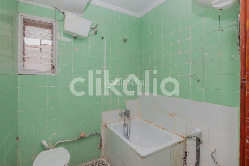 Foto d58e711d-4b6a-495c-bc68-efaf4752f96a. Piso en Natzaret Valencia