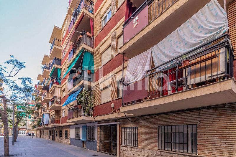 Foto 12407adc-efd1-4952-b72e-f40d1f52a0dd. Appartamento in Plaza Elíptica - República Argentina Gandia