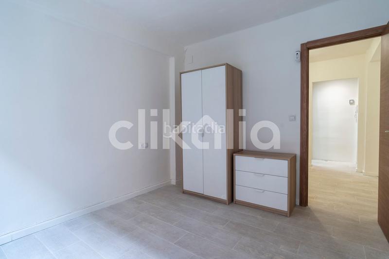 Foto 832119e7-3a95-4163-8554-8b569318a245. Alquiler piso en Torrefiel Valencia