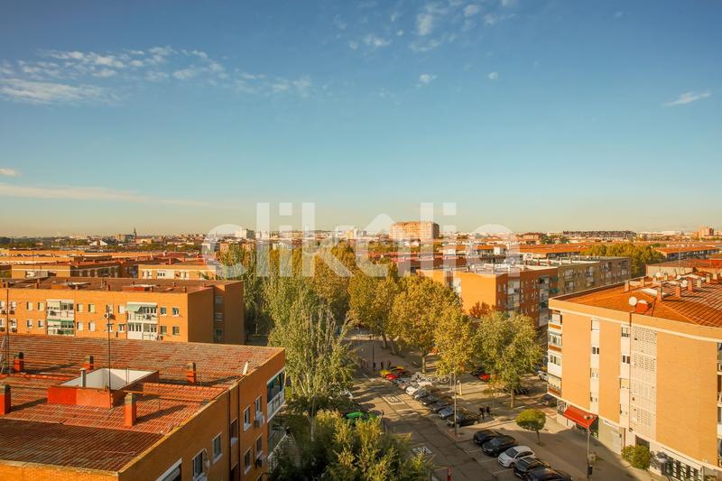Foto 63a1ef3f-118b-44c9-b52f-5850d87b8c62. Rent flat with heating in Juan de la Cierva Getafe