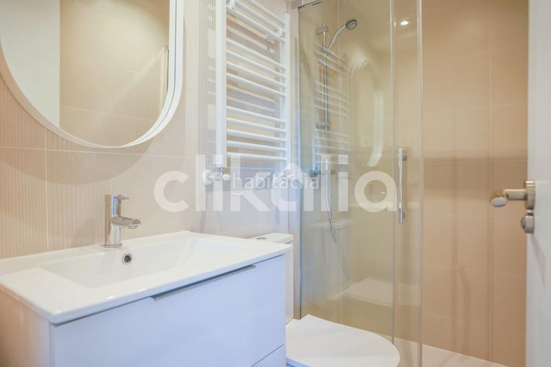 Foto 6675d101-d11e-48b8-9564-2ccba26a793f. Rent flat with heating in Juan de la Cierva Getafe