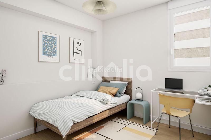 Foto a5ea4c3d-f3e0-45e1-8210-10e70f9724a4. Flat with parking in Cruz Roja Sevilla